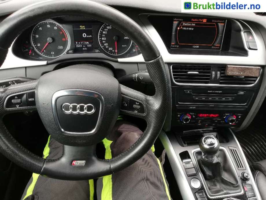 Audi A4 2007-2014 (Type IV) (B8) (B8), Motorkode: CDHB, Girkassekode: 