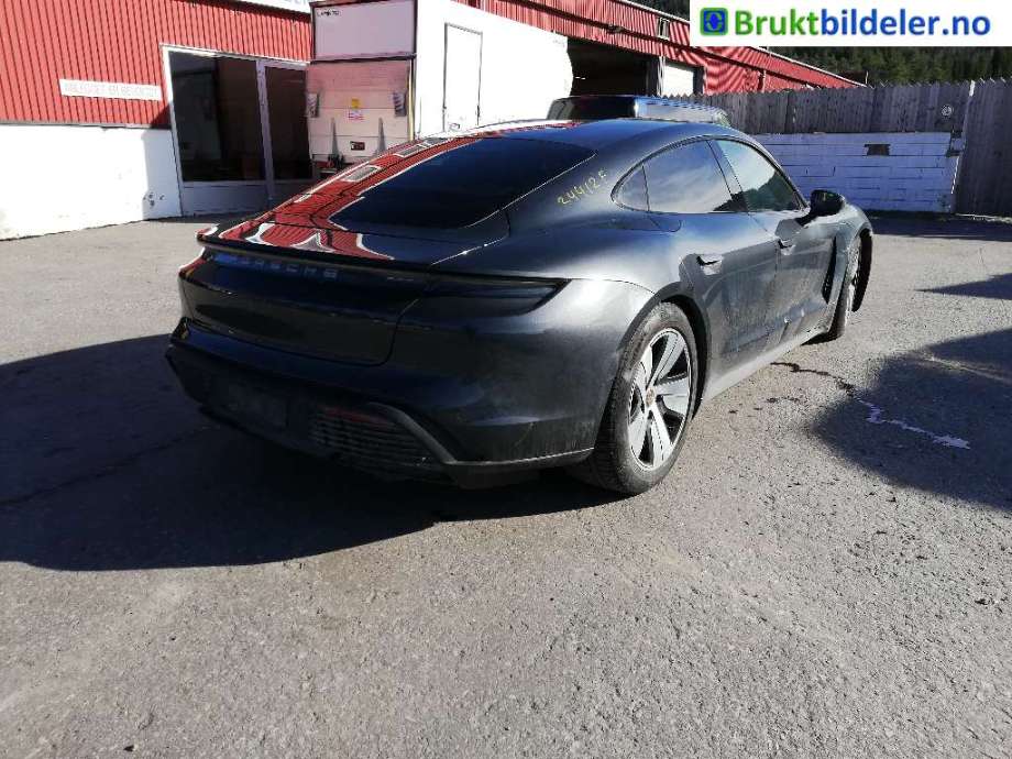 Porsche Taycan 2019-->> , Motorkode: EBF, Girkassekode: 