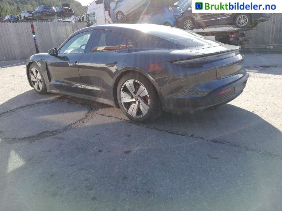 Porsche Taycan 2019-->> , Motorkode: EBF, Girkassekode: 
