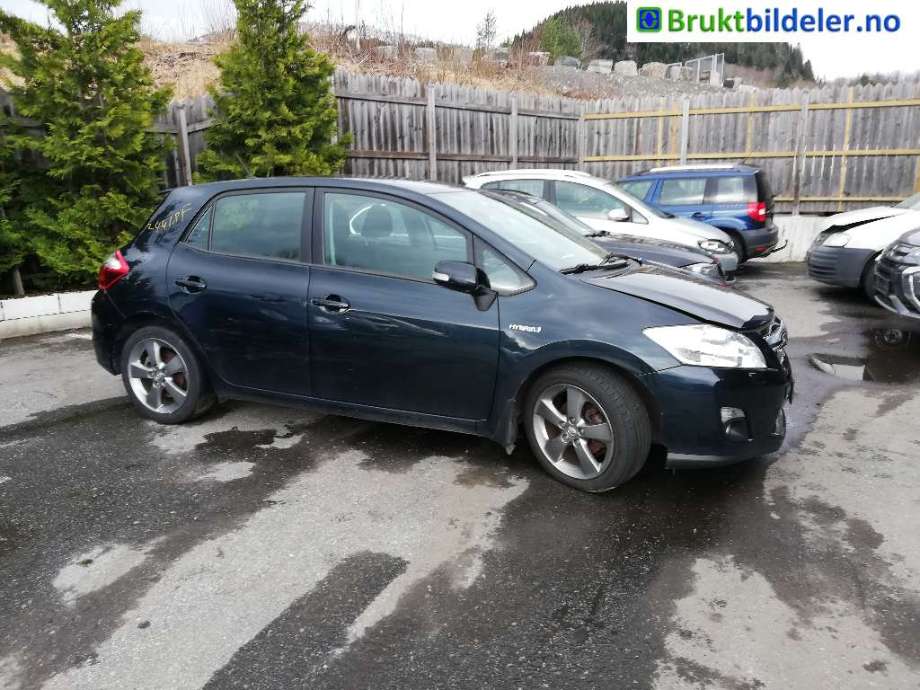 Toyota Auris, 2010-2012 (Type I, Fase 2)  delebil , Motorkode: 2ZR-FXE