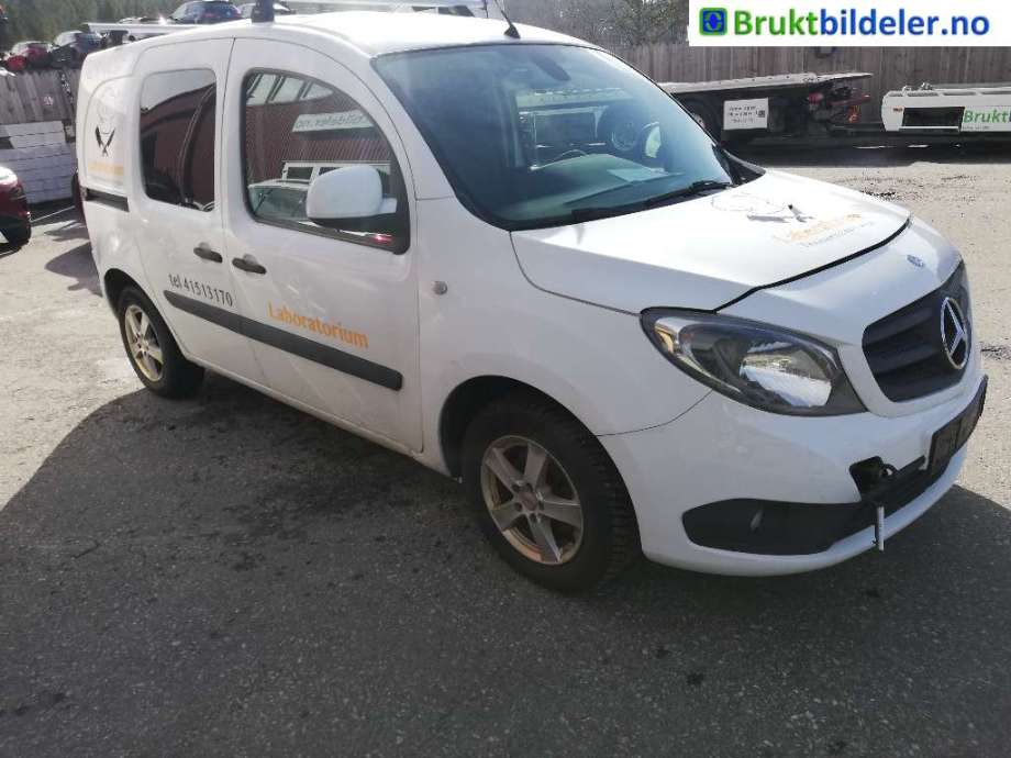 Mercedes Citan 2012-2021 (W415) (W415), Motorkode: M200.711, Girkassekode: 