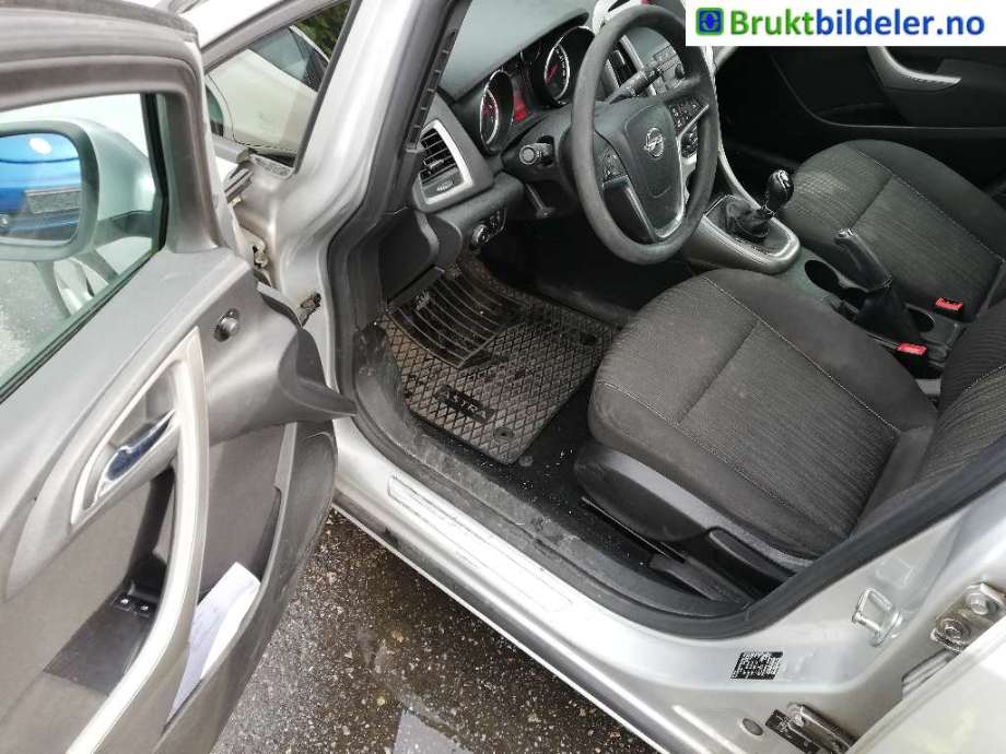 Opel Astra J 2010-2015 delebil , Motorkode: A14XER, Girkassekode: 
