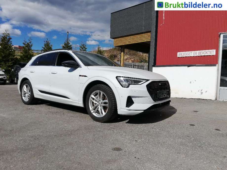 Audi e-tron, 2018->>  delebil , Motorkode: BM1J