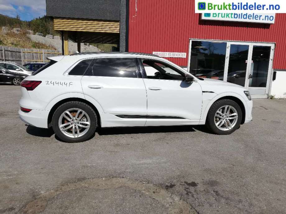 Audi e-tron 2018-->> , Motorkode: BM1J, Girkassekode: 