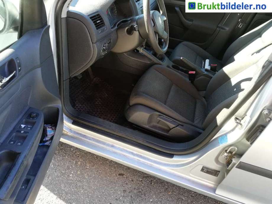 VW Golf V, Combi 2003-2008 , Motorkode: BRU, Girkassekode: 