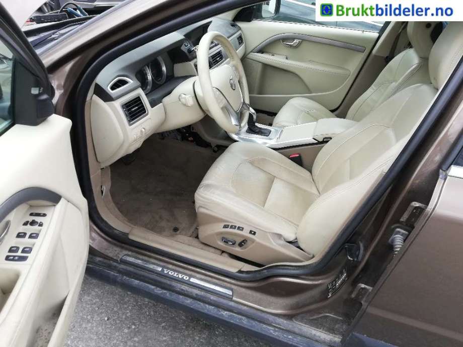 Volvo XC70 2008-2013 (Type II, Fase 1) , Motorkode: D5244T17, Girkassekode: 