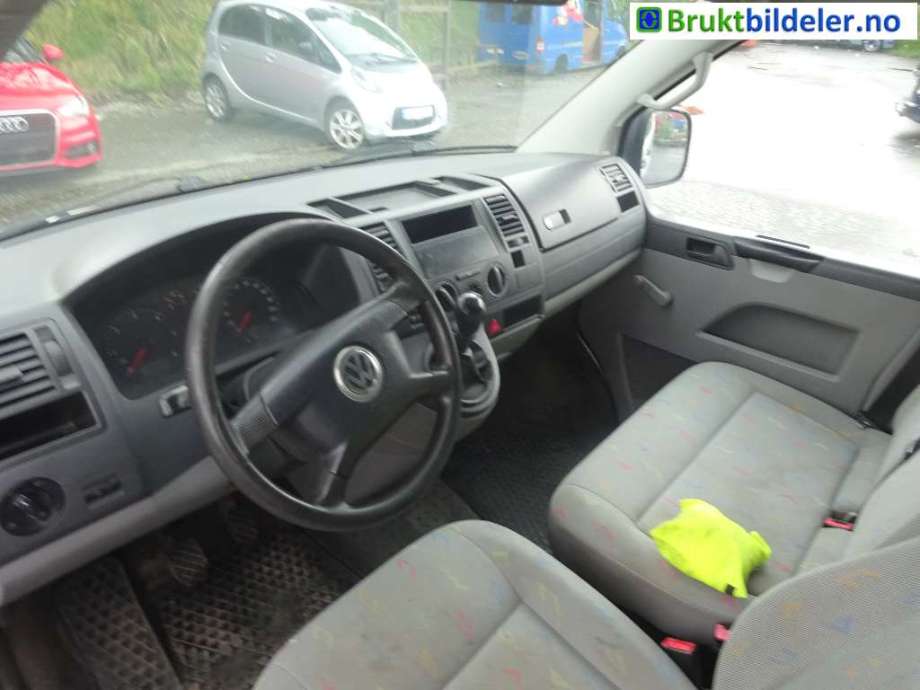 VW Transporter / Caravelle 2003-2009 (Fase 1) (T5) delebil , Motorkode: AXB, Girkassekode: 