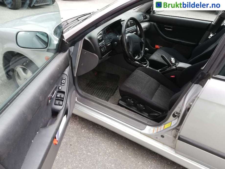 Subaru Legacy 1999-2003 delebil , Motorkode: EJ201, Girkassekode: 