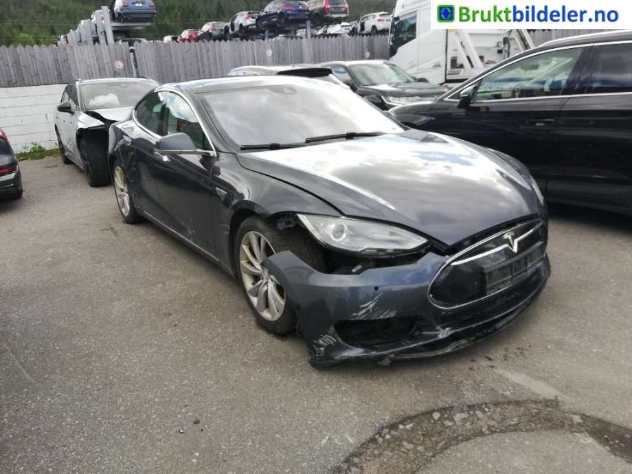 Tesla Model S 2013-2016 (Fase 1) delebil , Motorkode: L2S, Girkassekode: 