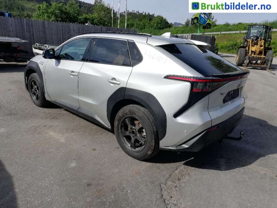 Toyota bZ4X 2022-->> , Motorkode: , Girkassekode: 