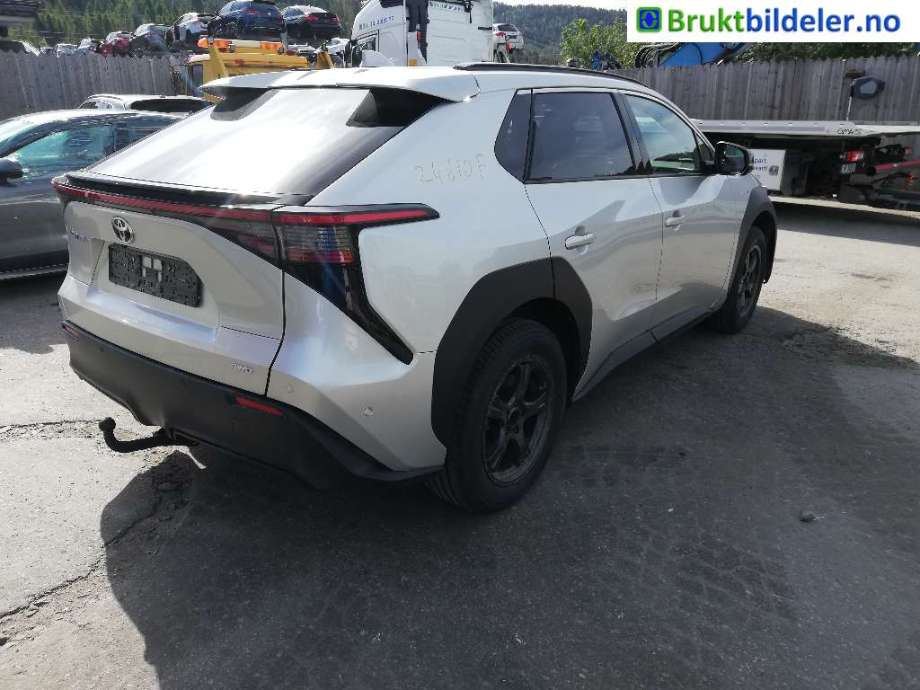 Toyota bZ4X 2022-->> , Motorkode: , Girkassekode: 