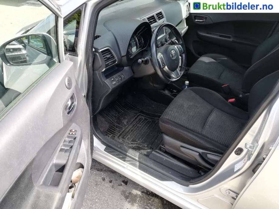 Toyota Verso-S 2011-2015 (COMBI) (COMBI), Motorkode: 1NR-FE, Girkassekode: 
