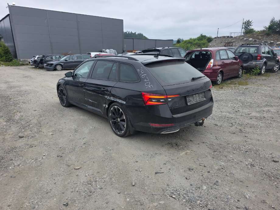 Škoda Superb 2015-->> (Type III) , Motorkode: DTUA, Girkassekode: 