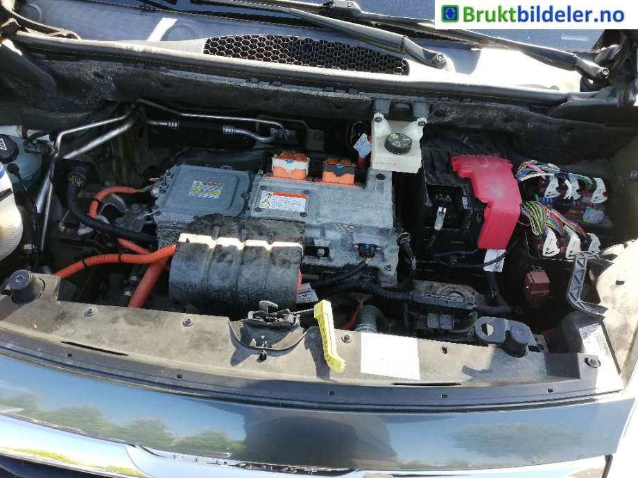 Peugeot Partner 2015-2019 (Type II, Fase 2) , Motorkode: ZKY, Girkassekode: