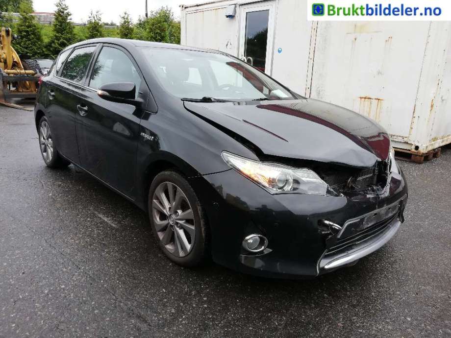 Toyota Auris, 2013-2015 (Type II, Fase 1) delebil , Motorkode: 2ZR-FXE