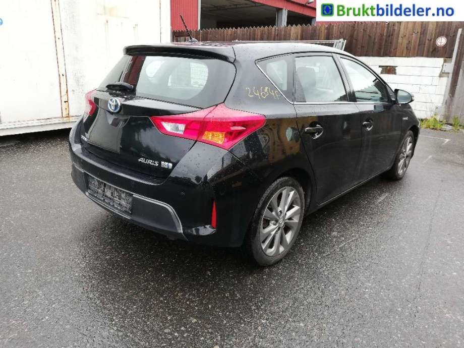 Toyota Auris 2013-2015 (Type II, Fase 1) delebil , Motorkode: 2ZR-FXE, Girkassekode: 