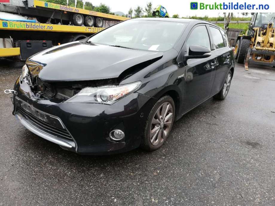Toyota Auris 2013-2015 (Type II, Fase 1) delebil , Motorkode: 2ZR-FXE, Girkassekode: 