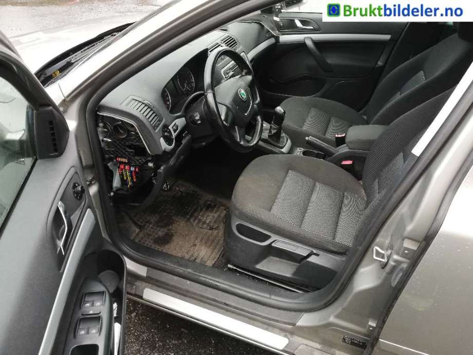 Škoda Octavia 2009-2013 (Type II, Fase 2) , Motorkode: CAYC, Girkassekode: