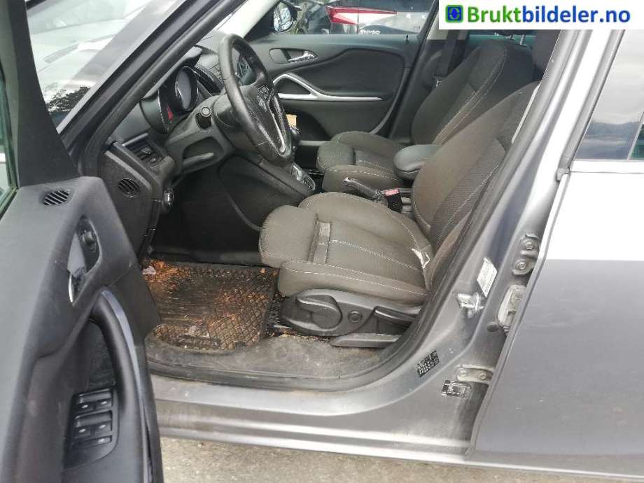 Opel Zafira Tourer 2012-2018 , Motorkode: B16DTH, Girkassekode: