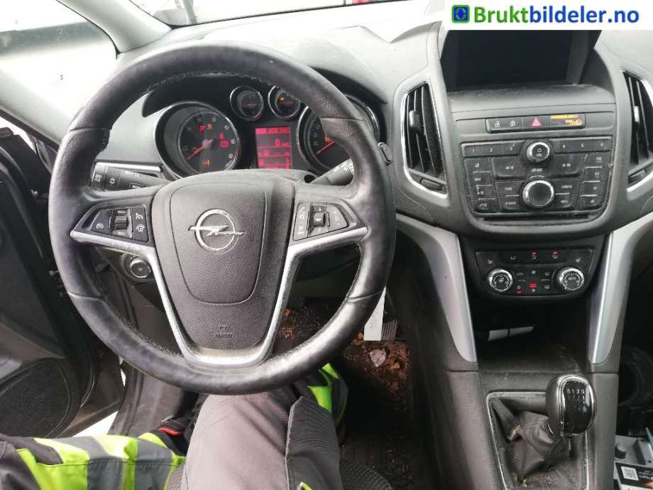 Opel Zafira Tourer 2012-2018 , Motorkode: B16DTH, Girkassekode: