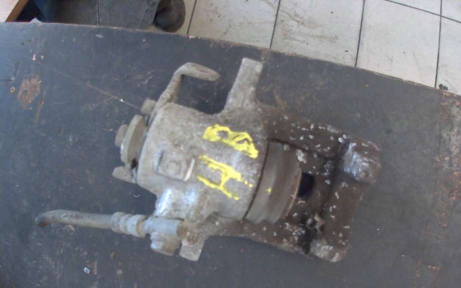 Bremsecaliper høyre bak til Audi A4 2001-2004 (Type II) (B6) (B6) (Audi A4 130HK TDI|)