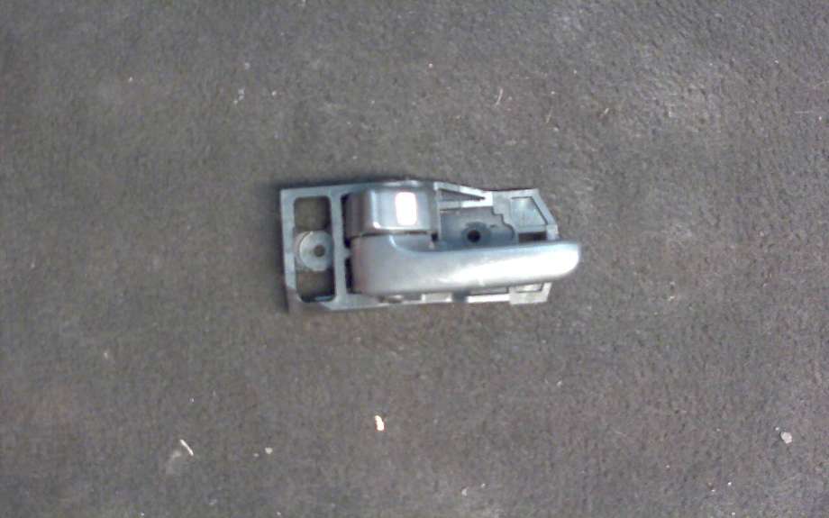 Dørhåndtak inv venst foran til Toyota RAV4, 2000-2006 (Type II) (TOYOTA|)