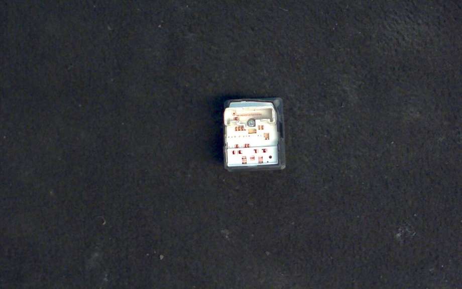 Bryter speil til Toyota RAV4 2000-2006 (Type II) (TOYOTA|)