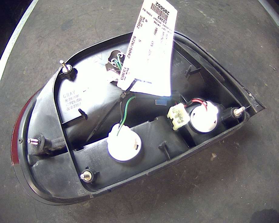 Baklykt høyre til Hyundai Accent 1999-2002 (Type II, Fase 1)  (HYUNDAI|)