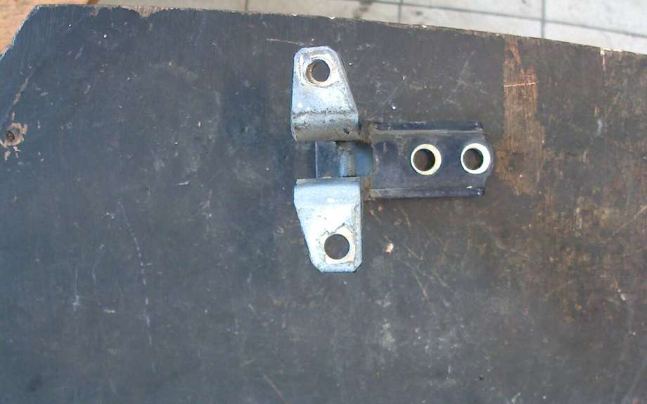 Hengsler til Mitsubishi Pajero, 2000-2006 (Type III) (MITSUBISHI|)