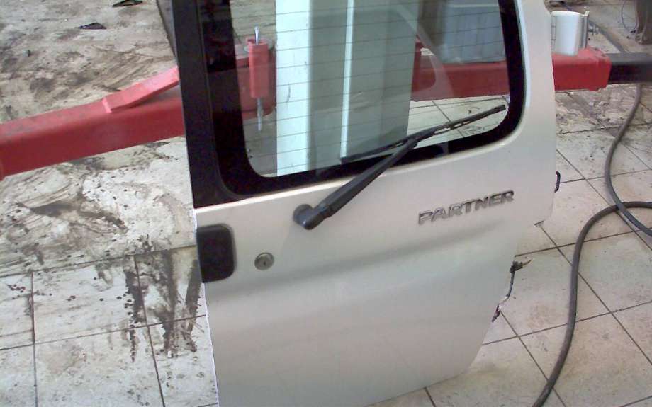 Viskermotor bakrute til Peugeot Partner, 2002-2008 (Type I, Fase 2)  (PEUGEOT|)