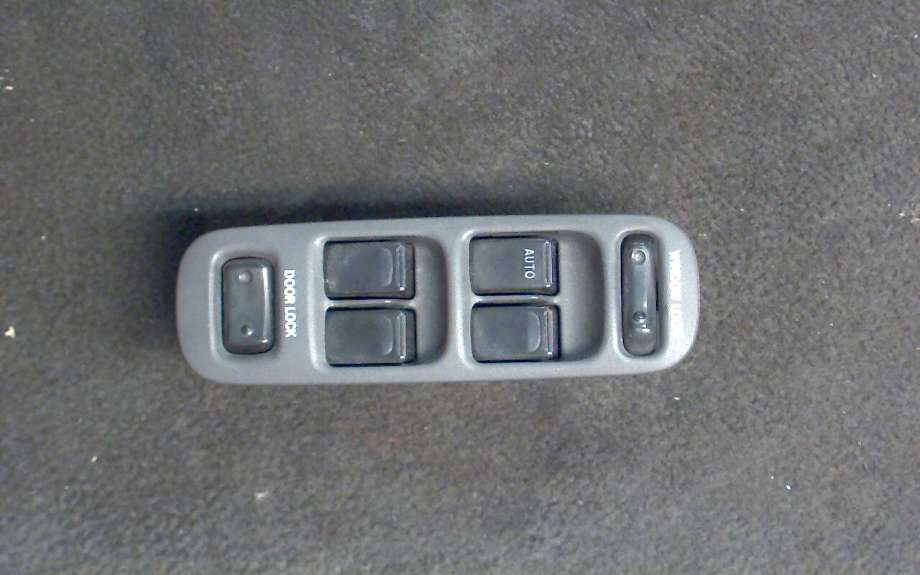 Bryter ruteheis til Suzuki Liana 2001-2004 (Fase 1) (SUZUKI 1,6 STV 5D|)