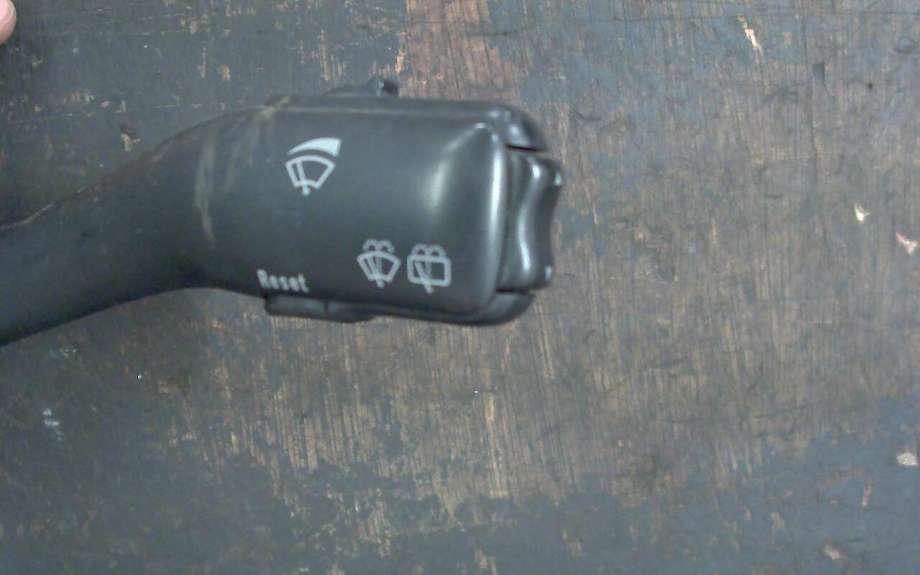Bryter visker til Audi A6 1997-2001 (Type II, Fase 1) (C5) (C5) (AUDI|4B0|)