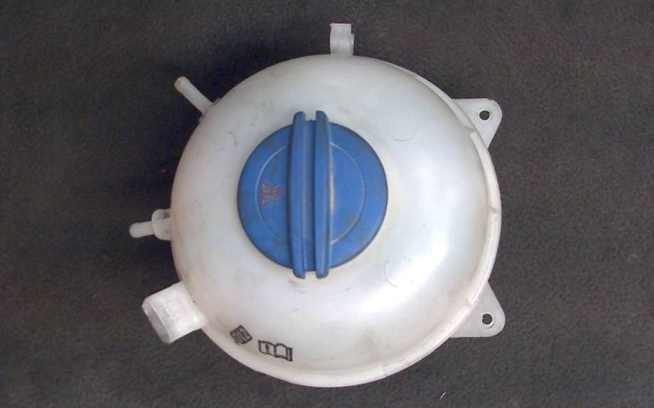 Ekspansjonstank til VW Transporter / Caravelle 2003-2009 (Fase 1) (T5) (T5) (VOLKSWAGEN|)