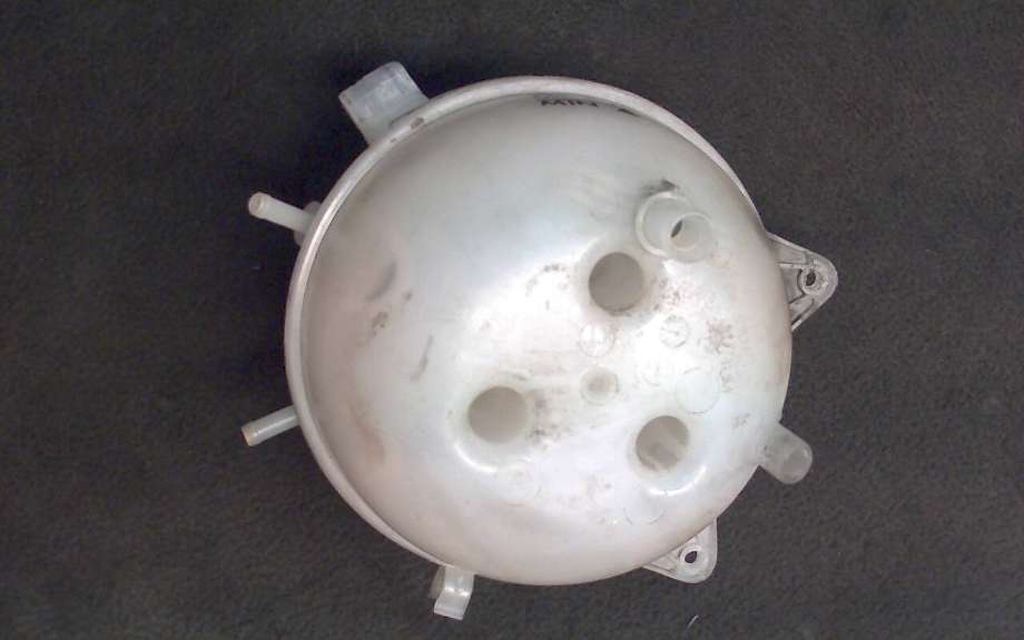 Ekspansjonstank til VW Transporter / Caravelle 2003-2009 (Fase 1) (T5) (T5) (VOLKSWAGEN|)