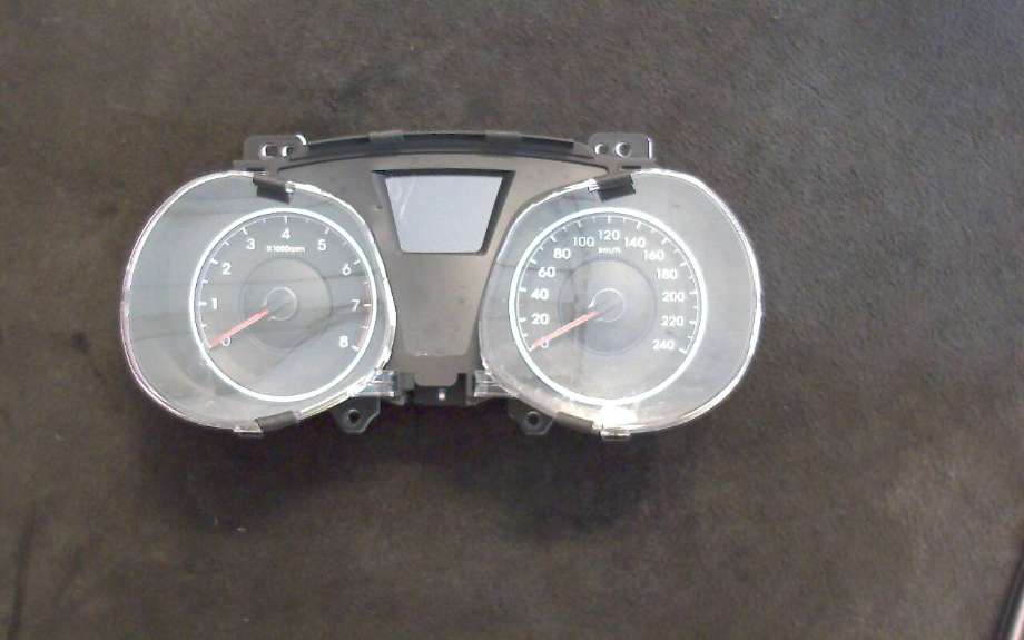 Instrumentpanel til Hyundai Ix20 2010-2017  (HYUNDAI|94003-1K030|)