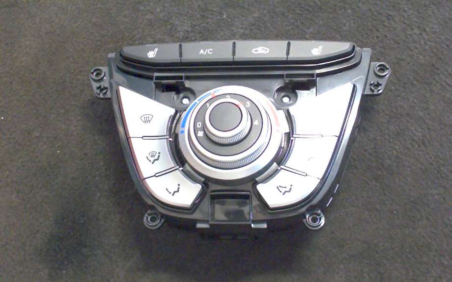 Varmeapparat betjening til Hyundai Ix20 2010-2017  (HYUNDAI|97250-1K1704X|)