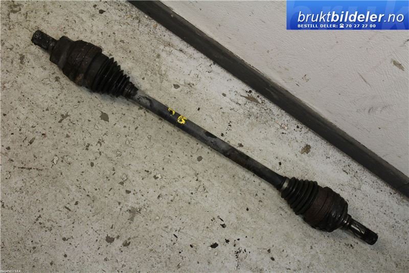 Drivaksel høyre bak til Volvo XC70 2001-2004 (Type I, Fase 1) (VOLVO|)