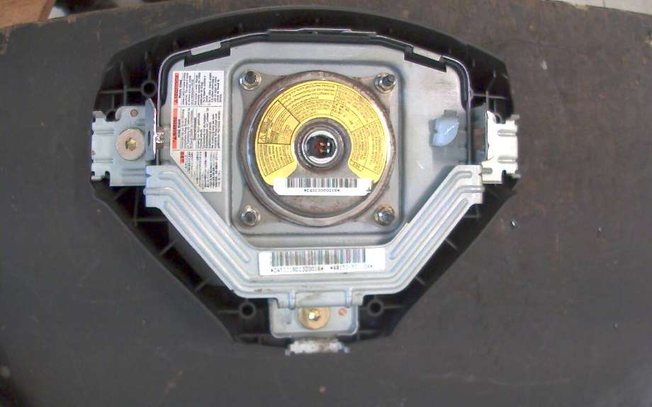 Airbag rattpute til Suzuki Grand Vitara 1998-2005 (Type II)  (SUZUKI|48150-50J10A|)