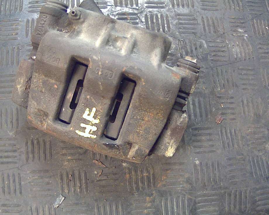 Bremsecaliper høyre foran til VW LT 1996-2006 (Type II) (MB) (MB) (VOLKSWAGEN|)