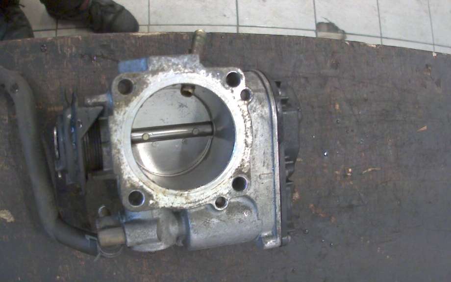 Spjeldhus til Audi A3 1996-2003 (Type I)  (AUDI|06A133064M|)