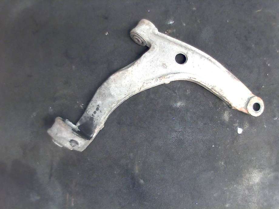 Bærebru høyre foran nedre til VW Transporter / Caravelle, 2003-2009 (Fase 1) (T5) (T5) (VOLKSWAGEN|)