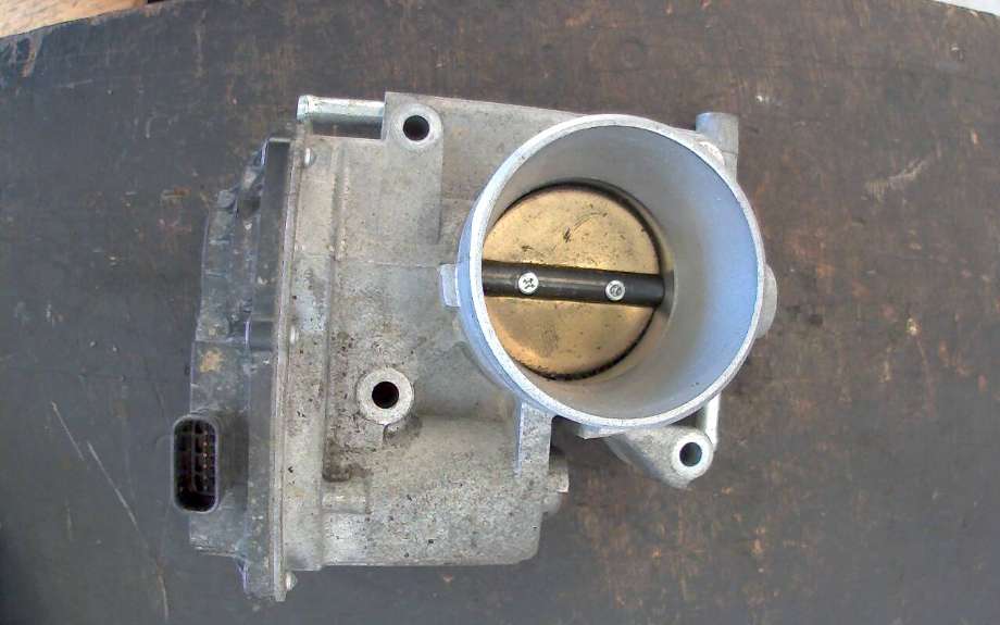 Luftmengde/luftmassemåler til Mazda 6, 2002-2008 (Type I)  (MAZDA|6M8G-9F991-A)