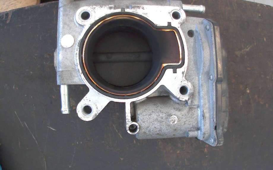 Luftmengde/luftmassemåler til Mazda 6 2002-2008 (Type I) (MAZDA|6M8G-9F991-A|)