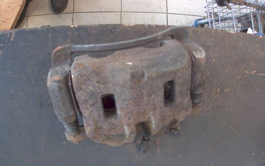 Bremsecaliper høyre foran til Hyundai Santa Fe 2001-2006 (Type I)  (HYUNDAI|)