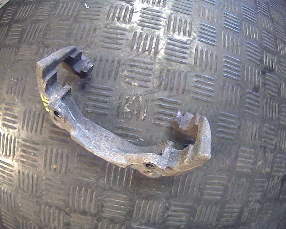Bremsecaliper brakett til Saab 9-3 2003-2007 (Type II, Fase 1) (SAAB|)