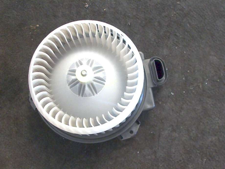 Varmeapparat motor til Toyota Yaris 2012-2014 (Type III, Fase 1)  (TOYOTA|)