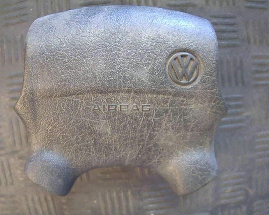 Airbag rattpute til VW Golf III 1992-1997 (VW GOLF III 1,8GL||3A0880201)