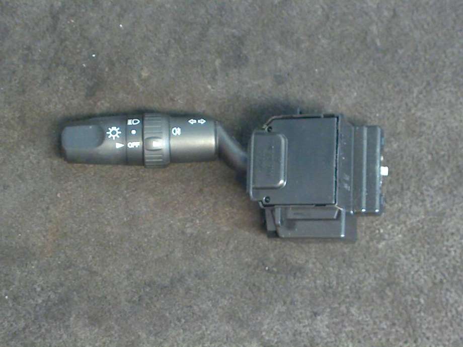 Bryter blink til Mazda 3, 2003-2005 (Type I, Fase 1) (MAZDA|17D682)