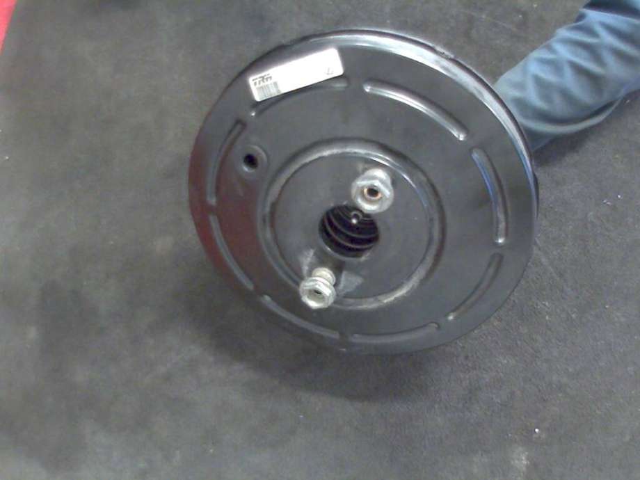 Bremsekraft-forsterker til Renault Scenic, 2003-2009 (Type II) (RENAULT|8200453735)