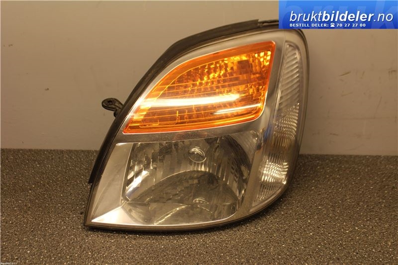 Frontlykt venstre halogen til Hyundai H-1 1998-2005 (Type I, Fase 1)  (HYUNDAI|)
